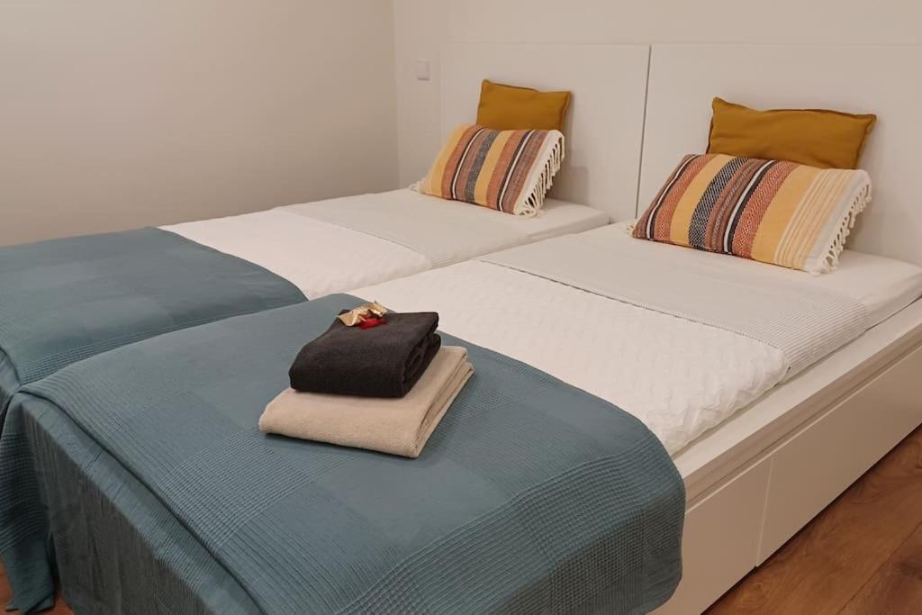 A H - Apartment Oporto Downtown Εξωτερικό φωτογραφία