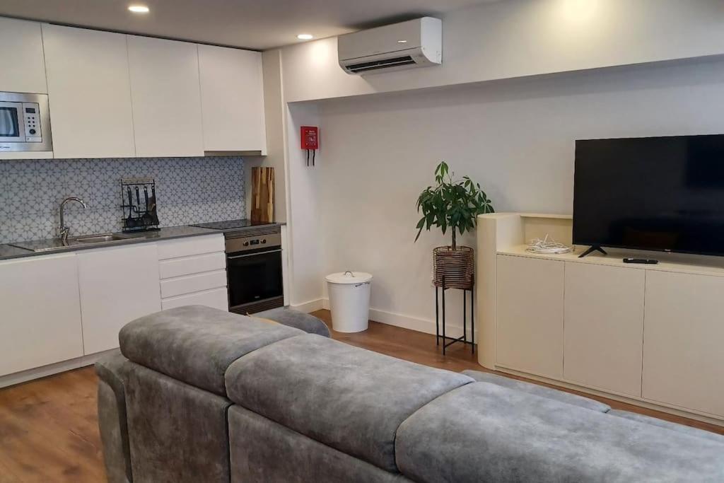 A H - Apartment Oporto Downtown Εξωτερικό φωτογραφία