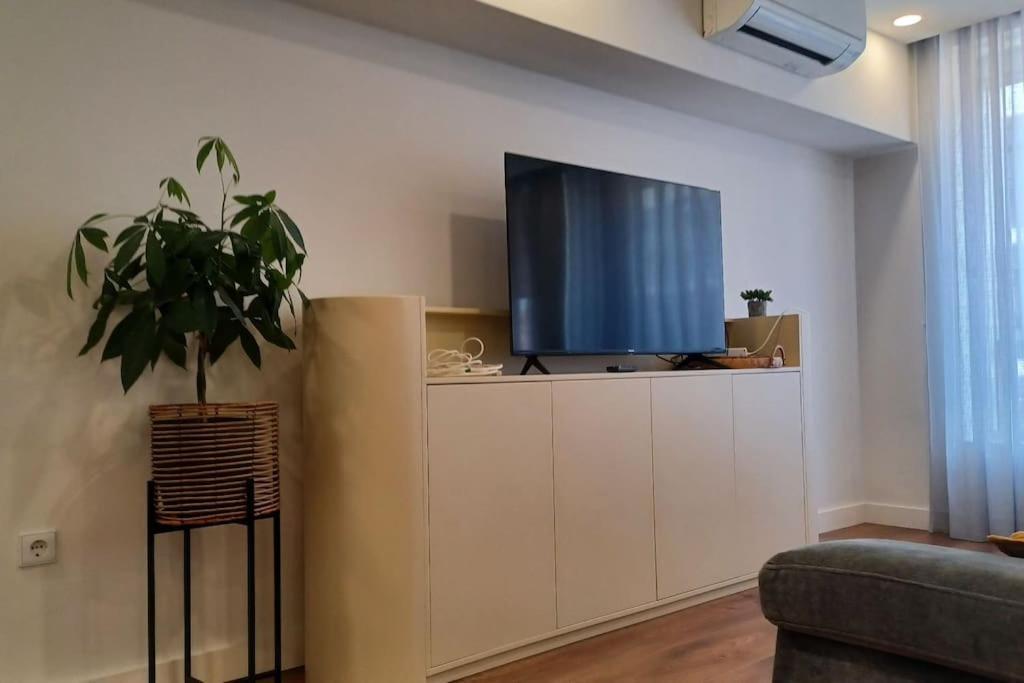 A H - Apartment Oporto Downtown Εξωτερικό φωτογραφία